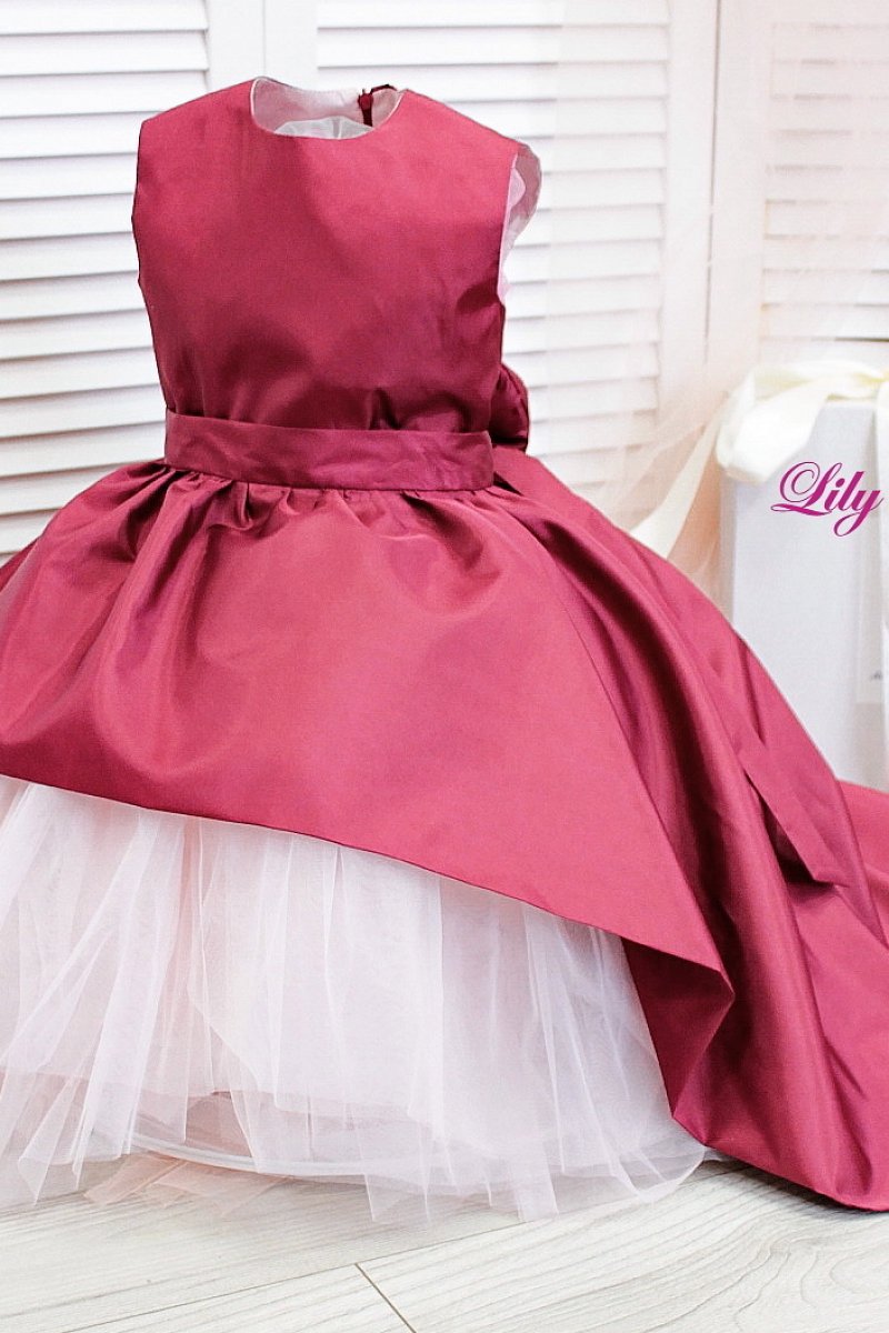Lolita-šaty s odnímateľným vlakom bordo