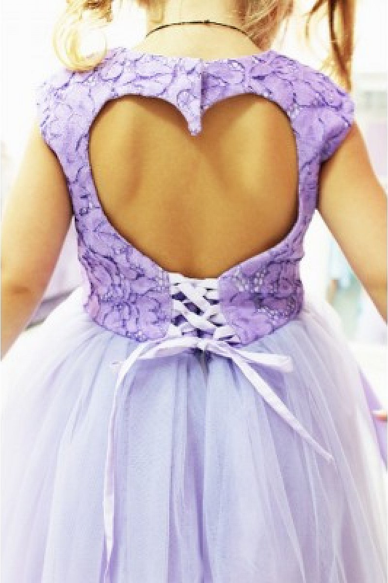 Thalia-šaty z talianskej čipky fialové